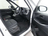 【禁煙車の定義】当店の定義・・・☆タバコ臭くない事☆コゲがない事☆灰皿等の喫煙器具が未使用の事 以上3項目をクリアした場合【禁煙車】と表示します。(現状を表しています。過去の事は、断定できません。)