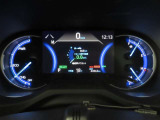 見やすいメーターで安全運転のお役に立ちます!!