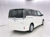 走りにこだわりながら収納力も持ち合わせたお車です。荷物を載せて軽快なドライブを楽しめますよ♪