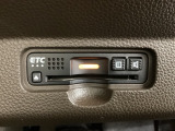 ETCが付いてます。ETC搭載車しか通過できないスマートICが利用できるようになりますよ!現在スマートICの設置箇所も増えてきているので、高速道路利用の幅が広がりますね☆