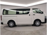 埼玉トヨペット所沢支店は2023年に中古車展示スペースを拡充したばかりの綺麗な店舗です!中古車はもちろん、新車も一緒にご検討いただけますので、お車をお探しの方は気軽にご来店ください♪