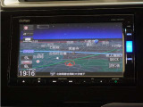 純正スタンダードインターナビ(VXM-195VFi)&バックカメラが装備されているので、普段の使い勝手もロングドライブも快適です。