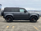 【プライバシーガラス メーカーop価格￥85000】プライバシーガラスにより車全体を引き締まった印象にします。もちろん、防犯にも繋がります。