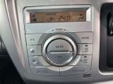 エアコンはオートエアコンで快適に運転が出来ます。