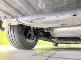 お車を安心してお乗りいただく為には、足回りの定期点検が欠かせません。サービスサポート(有償保証)では無料点検もご提供しており、安心のカーライフをお過ごしいただけるサポート体制が整っています。