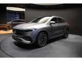 メルセデスの認定中古車「サーティファイドカー」には、最大100項目にも及ぶ点検・整備項目が設定されています