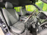 運転席シート廻りは使用感も少なく、良好な状態となっています。丁寧に使われていたことがよくわかりますね。