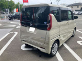 プライバシーガラスなので、中の荷物やプライバシーも保たれます。