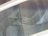 【トヨタセーフティセンス】走行中に前方の車両等を認識し、衝突しそうな時は警報とブレーキで衝突回避と被害軽減をアシスト。より安全にドライブをお楽しみいただけます。