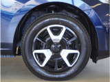 【ホイールキャップ】車に良く似合う純正ホイールキャップが装備されています。ノーマルタイヤ、スタッドレスタイヤも広島マツダにお任せください。