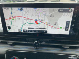 カーナビが装備されており、目的地までのルート案内や渋滞情報の確認がスムーズに行えます。
