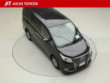 両側パワースライドドア付きだから、狭い駐車スペースなどでの乗り降りラクラク♪小さなお子さまのいるご家庭には嬉しい装備です。