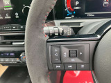 ナビ操作も簡単なステアリングスイッチ搭載車☆