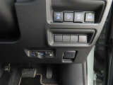 両側電動のスライドドアで楽々スムース!運転席からも開閉の操作もできます♪キーのスイッチひとつで自動開閉できる便利な機能もついてます♪