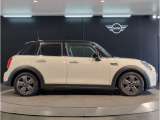 ご納車後も最寄りのMINI正規ディーラーにてアフターサービスが可能です。お問合せ・詳細はMINI 正規ディーラーNEXT三宮店  お問い合わせ:078-803-3298 までお気軽にお問合せ下さいませ。