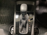ディーラー整備士による納車前整備とアフターサービスは当店でお求めいただくのメリットのひとつです。