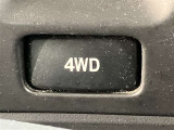4WDスイッチです。