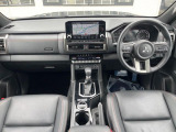 トライトン 2.4 GSR ディーゼル 4WD 
