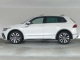 当店は、隣接地に新車ショールームを構え、徒歩数分の場所にはVW車のサービス拠点としては、全国最大規模の港北カスタマーサービスセンターを構え、お客様の様々なニーズにお応えできる体制でお待ちしております。