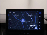 最近の主流ディスプレイオーディオです、スマホと繋いでMAP表示や音楽再生が出来ますよ♪