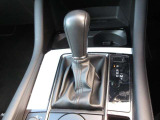 DCT、CVT、従来型のATなど、すべてのトランスミッションの利点を集約し、ロックアップ領域を大幅に拡大し伝達効率の向上とマニュアルトランスミッションのようなダイレクト感を実現した自社製ATです。