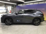 内外装も機能も車輌の隅々まで入念な点検の実施で安心を徹底。弊社独自の厳しい品質基準をクリアしてから納車致します。