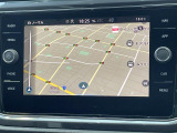 ●純正ナビ:一体感のあるナビは、高級感ある車内を演出してくれます。オーディオ機能も充実しておりますので、運転もより楽しめます♪