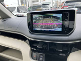 バックガイドモニターで、後方を確認しながら安心して駐車することができます。運転初心者も熟練者も必須の機能ですよ!