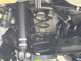 お車を安心してお乗りいただく為には、足回りの定期点検が欠かせません。サービスサポート(有償保証)では無料点検もご提供しており、安心のカーライフをお過ごしいただけるサポート体制が整っています。