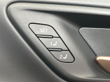 【メモリー機能付きパワーシート】ドライバーごとに設定したシート位置を記憶して、ボタン一つで切り替えできる便利な機能!運転する方が複数名いらっしゃるご家庭におすすめです♪