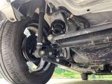 お車を安心してお乗りいただく為には、足回りの定期点検が欠かせません。サービスサポート(有償保証)では無料点検もご提供しており、安心のカーライフをお過ごしいただけるサポート体制が整っています。