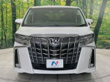 弊社では、全車『修復歴なし』のお車のみ取り扱っております。専任バイヤーによる厳選した仕入れの後、入庫後の車両チェックを行い、ネクステージが認定した高品質な中古車をご提供しております。