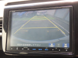 ◆◆バックカメラの画像です。ガイドラインがスムースな車庫入れをサポートいたします!車庫入れの安心感がアップしますね☆