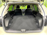 普段のお買い物や通勤、送迎等に十分な荷室スペースを確保しております。セカンドシートを倒すと、大きな荷物の積載も可能です♪