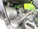運転席シート廻りは使用感も少なく、良好な状態となっています。丁寧に使われていたことがよくわかりますね。