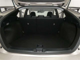 【シートアレンジ可能】ゆとりあるワイドな車内空間は、ドライブを始め買い物やレジャーなど、幅広く活躍します。一人でもみんなとでもお出かけを楽しみましょう!