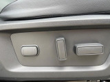 【パワーシート】スイッチ一つで簡単にシートの微調整が可能!電動だから力もいりません!快適なシートポジションにセットして、快適なドライブをお楽しみください。