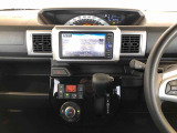 温度を設定すれば、自動で車内の温度管理をしてくれる優れものです♪ATミッションで運転楽々