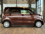 ■定期点検とオイル交換をセットしたプランもあり、プロに任せて愛車のコンディションを長く良好な状態に保てます。