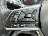 【ステアリングスイッチ】ステアリングを握ったままオーディオ等がコントロール出来ますので、利便性だけでなく事故防止にも繋がります。