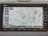 純正メモリーナビ(VXMー214VFi)が装備されております。純正品なので保証対象となり安心してお使いいただけます。