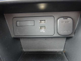 カープレイ対応・フルセグTV・USB・Bluetoohオーディオ!