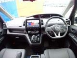 周りが見やすく運転しやすいお車です♪