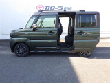 車が気になられましたらお電話かメールでお問い合わせください。他のお客様と商談が重なる場合が増えて来てますので事前にご確認ください。