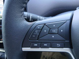 ステアリングスイッチ 手元でオーディオ操作やメーター内の車両設定を行えます!