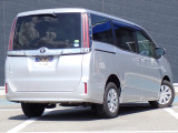 オリックス認定中古車は厳選した上質な車輌のみをお届け致します。全車にプロの職人による徹底した内外装の清掃、磨き上げ処理を施しております。