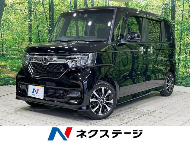 ホンダ N-BOXカスタム 