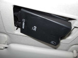 『マツダ純正・スマートインETC』 運転席のサンバイザーの裏にスッキリ収納!防犯効果も期待できます。