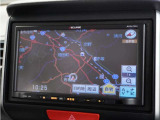 【ナビゲーション】起動までの速度と地図を検索する速度が最大の魅力。初めての道でも安心・快適なドライブをサポート出来ます。操作も簡単で、ストレスフリーなドライブを提供。