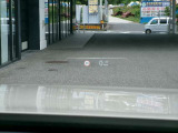 ヘッドアップディスプレイを装備しております